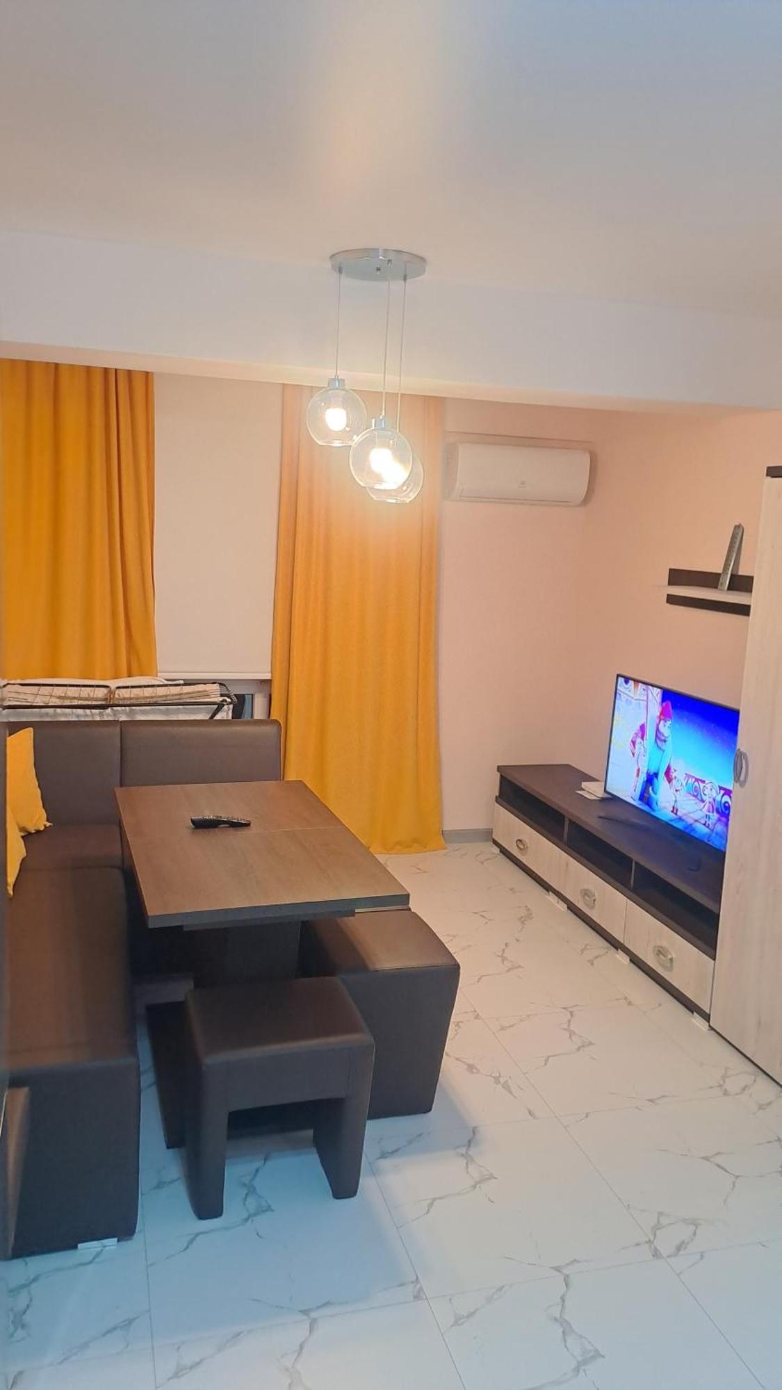 Аэропорт Кишинев 24&24 Appartement Kamer foto
