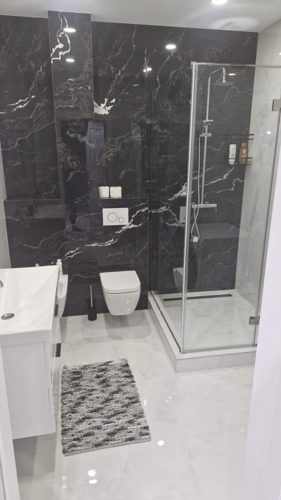 Аэропорт Кишинев 24&24 Appartement Buitenkant foto