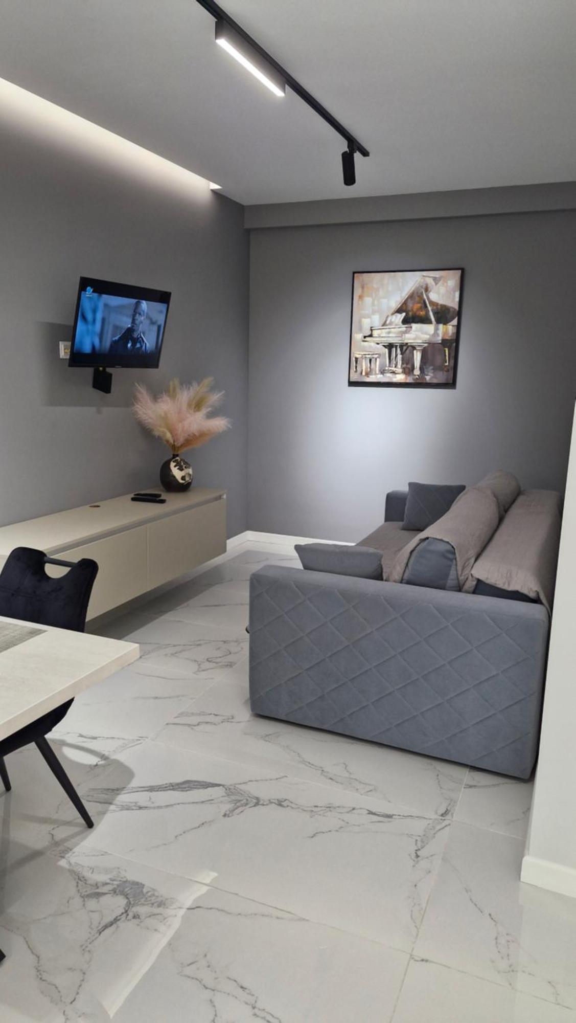 Аэропорт Кишинев 24&24 Appartement Buitenkant foto