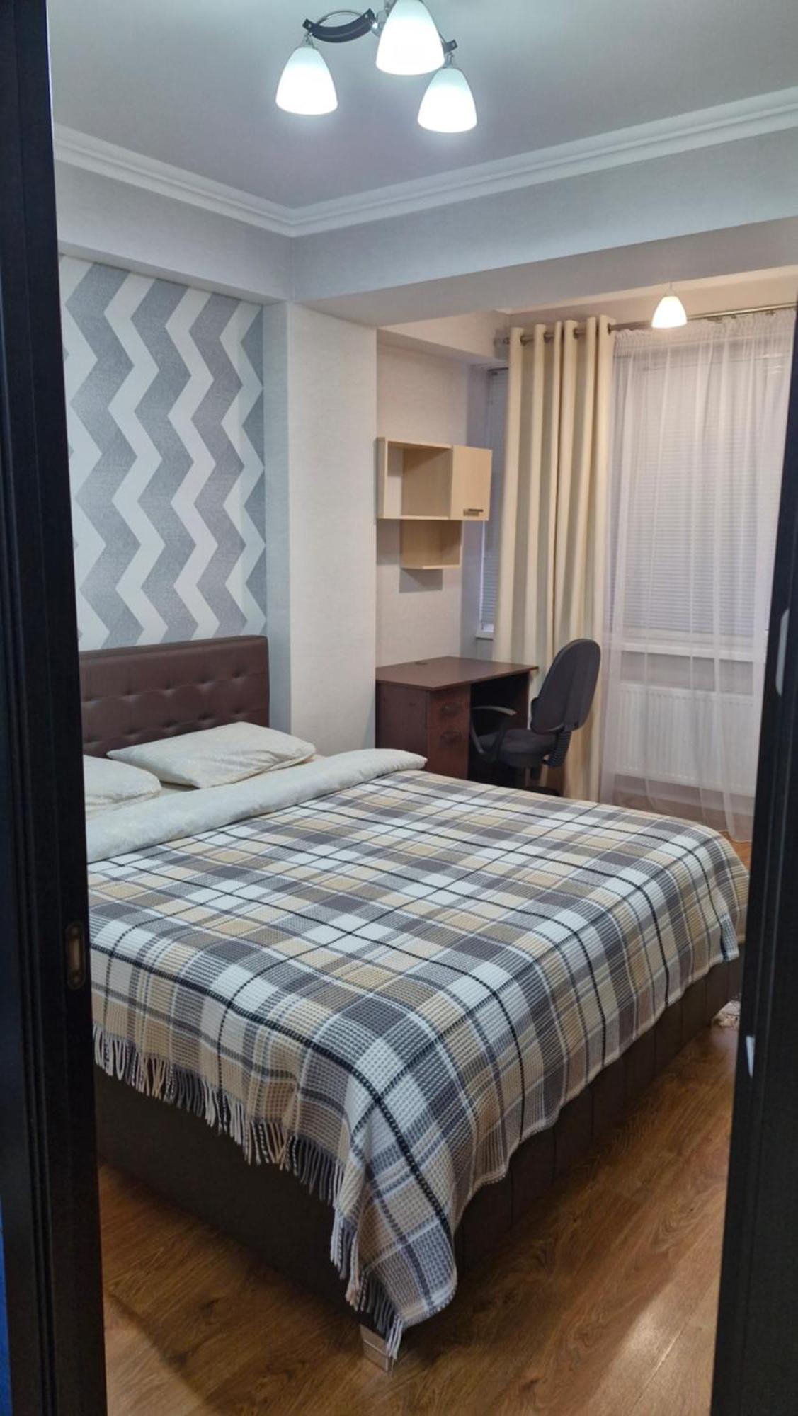 Аэропорт Кишинев 24&24 Appartement Buitenkant foto